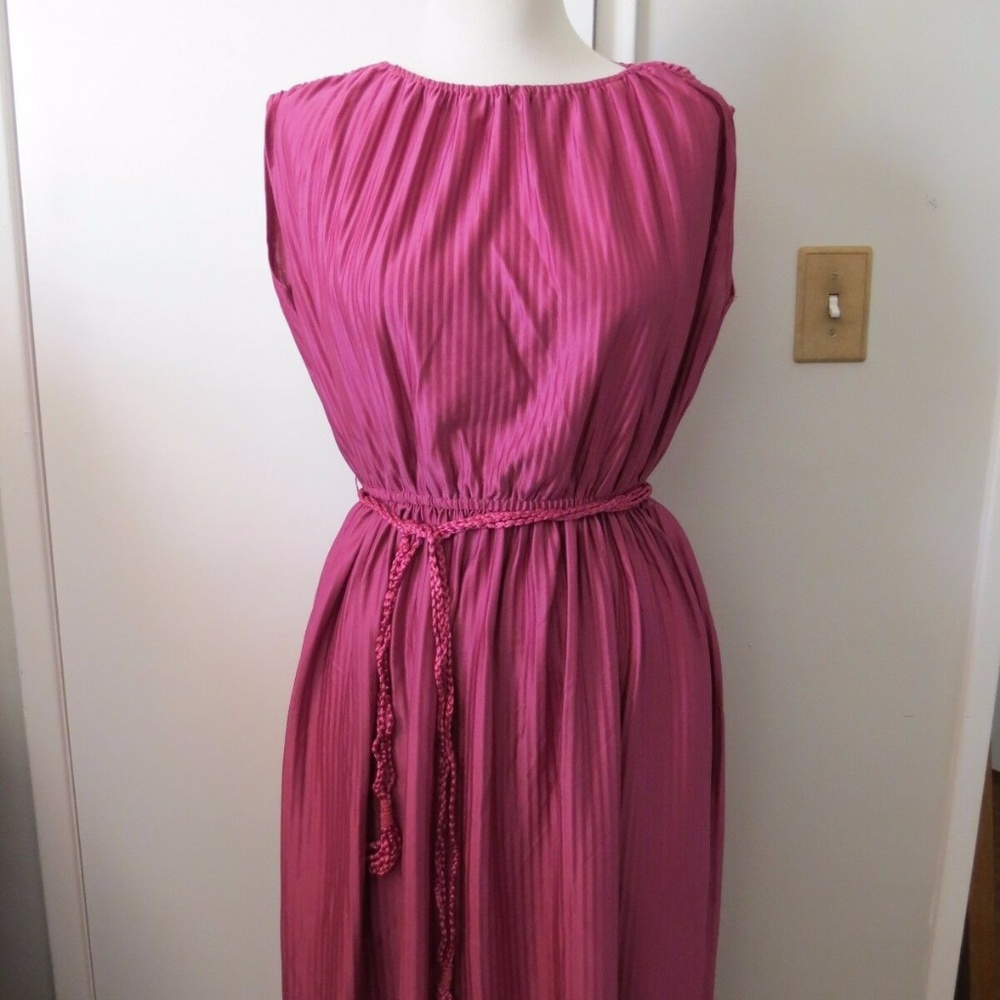 Vintage Pink Women's Dress with Detachable Belt